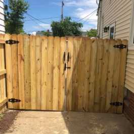 stockade style gate