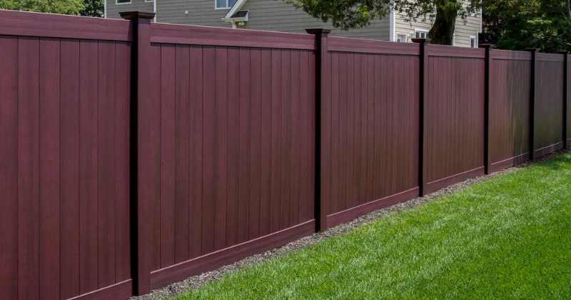 Vinyl lock board fence with tongue and groove installation