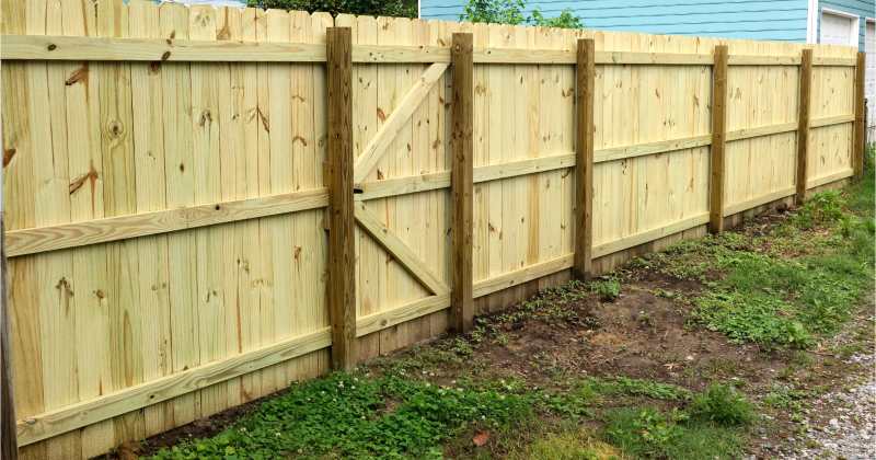 Residential Wood Fences In Houston, TX - Texas Fence